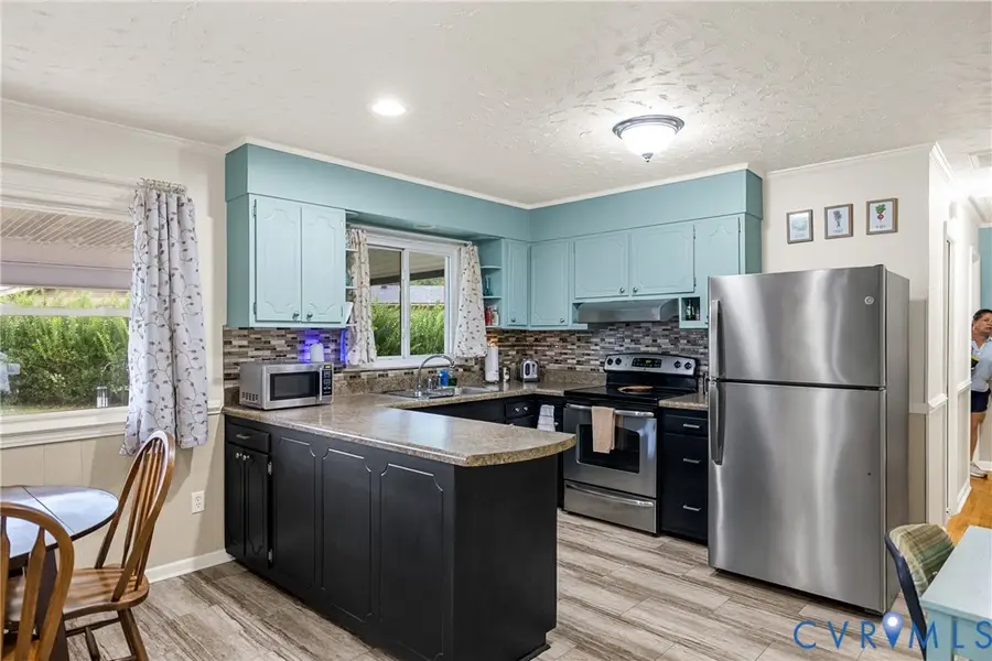 822 Old Town Drive, Colonial Heights, VA 23834 - #3