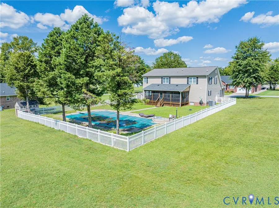 304 Meadow Circle, Emporia, VA 23847 - #2