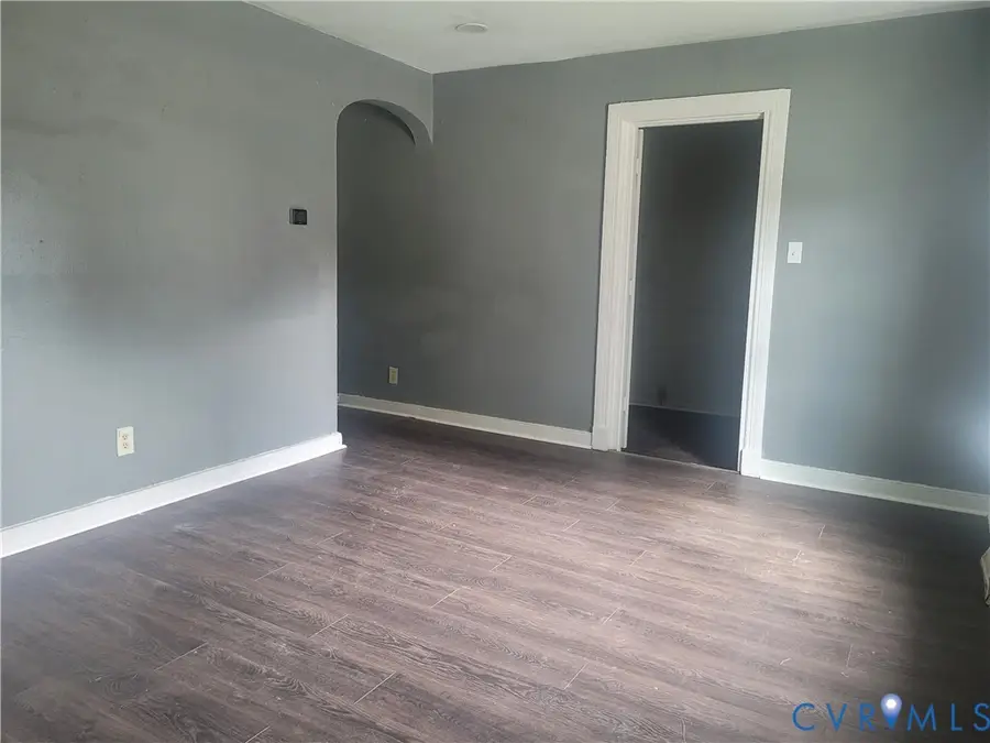 116 E Westover Avenue, Colonial Heights, VA 23834 - #3