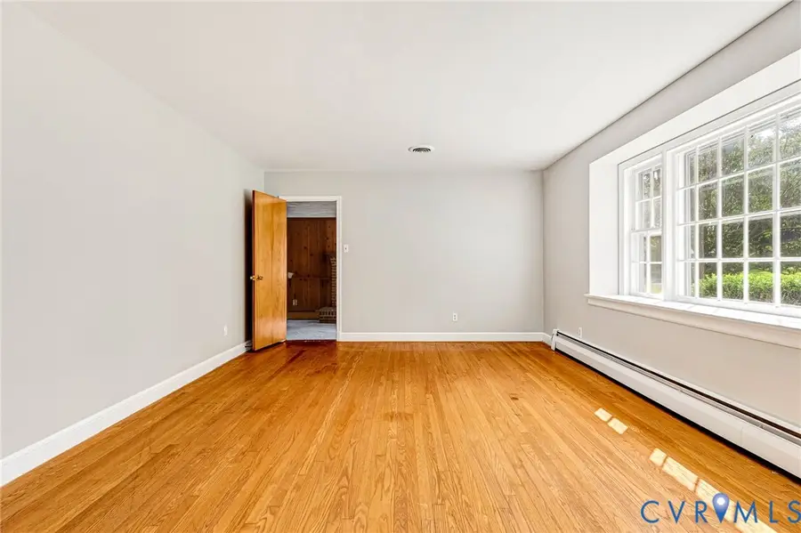 5215 Sprucewood Avenue, North Chesterfield, VA 23234 - #3