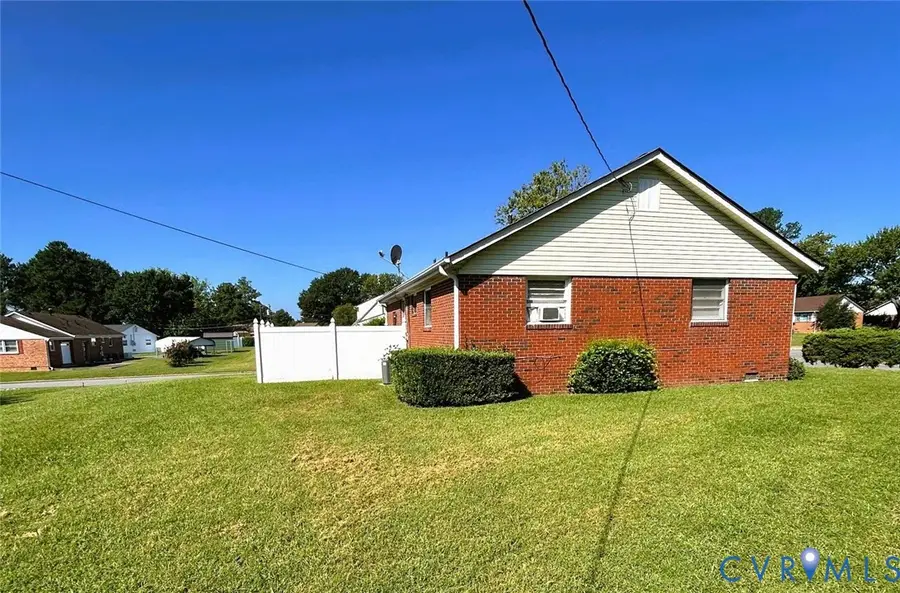 511 Mansfield Drive, Fairfield, VA 23223 - #2