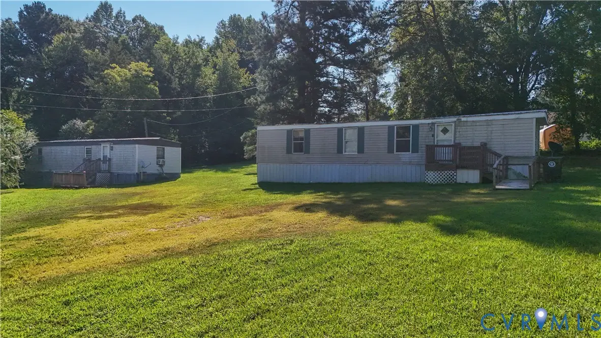 1513 & 1521 Third Street, Victoria, VA 23952 - #1