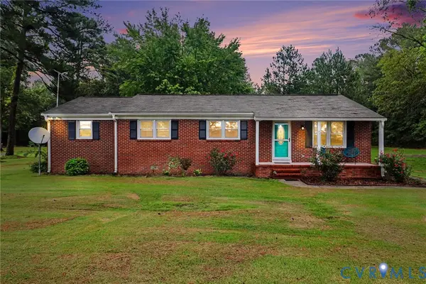 6921 Hines Road, Disputanta, VA 23842