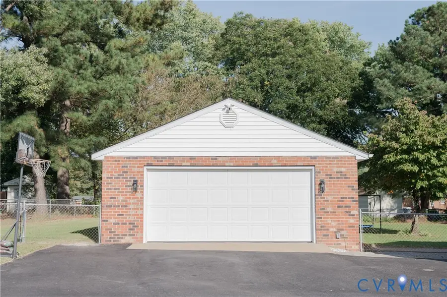 7384 Ridge Hill Lane, Mechanicsville, VA 23111 - #2