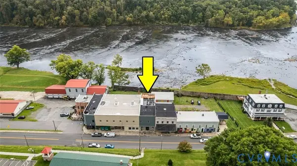472 W Main Street, Fries, VA 24348