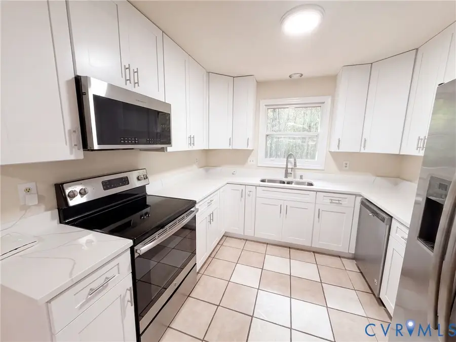 12330 Deerhurst Drive, Midlothian, VA 23113 - #2
