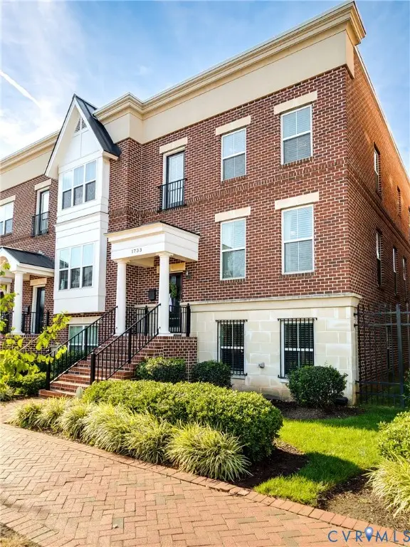 1733 W Cary Street, Richmond, VA 23220 - #2