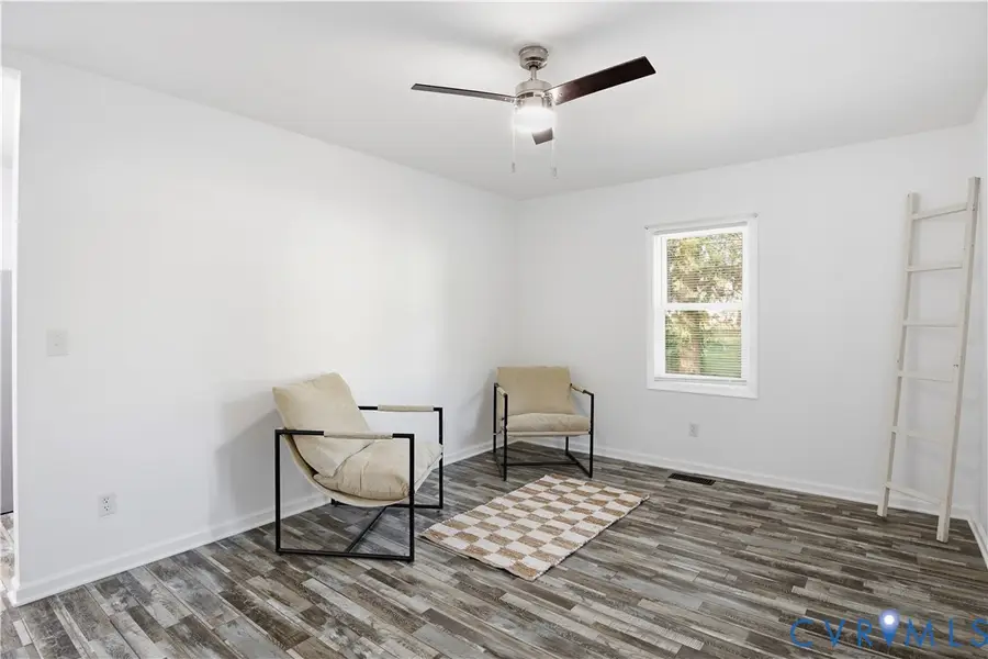 7626 Richmond Road, Warsaw, VA 22572 - #2