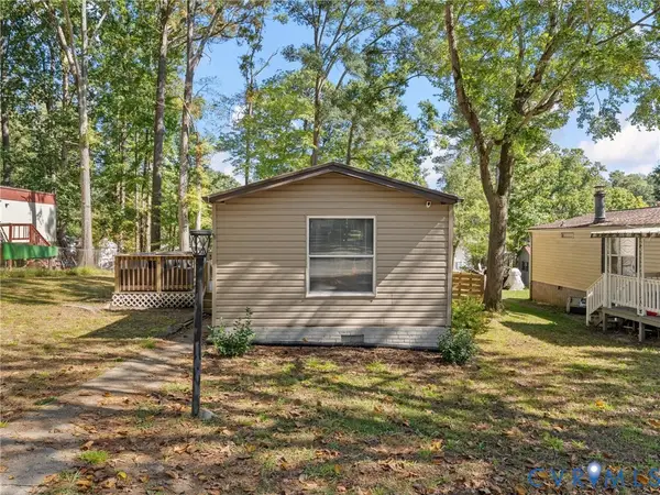 17009 Lansmill Drive, South Chesterfield, VA 23834
