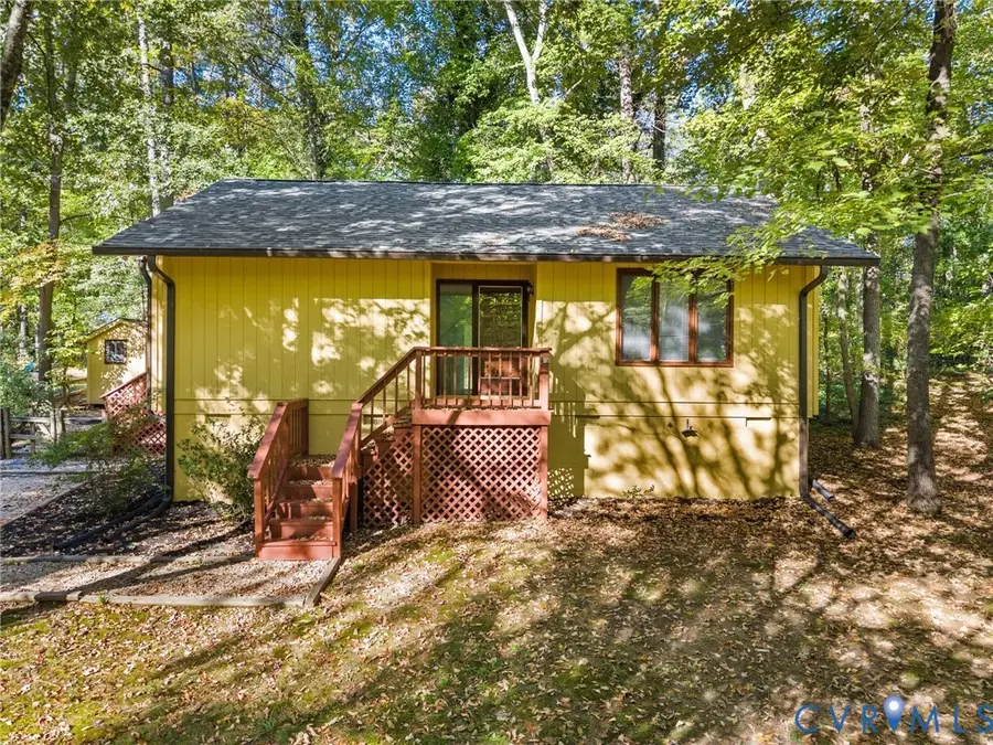 3100 Spreading Oak Road, Midlothian, VA 23112 - #2