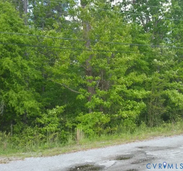 84-87 N Moton Street, Emporia, VA 23847