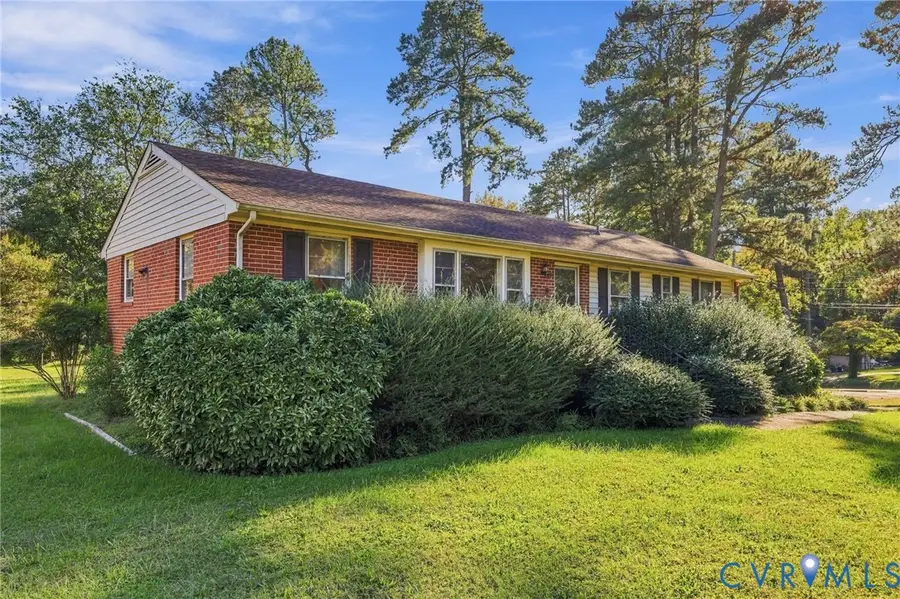 8621 Lyndale Drive, North Chesterfield, VA 23235 - #2