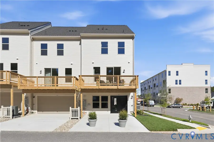 10261 Albatross Avenue, Dale, VA 23112 - #3