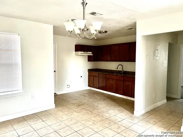 239 Waugh, San Antonio, TX 78223 - Image #3