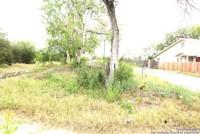 8802 Catalina Bay Dr, San Antonio, TX 78242 - Image #3