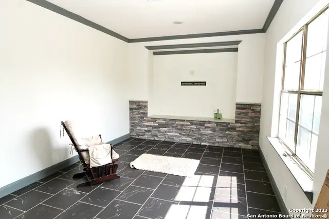 23019 Hilltop Peaks, Elmendorf, TX 78112 - Image #3