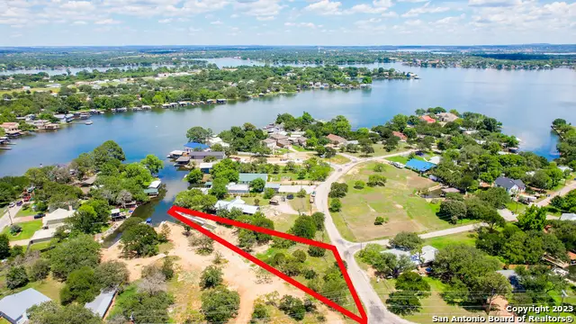 101 Princess Terrace, Sunrise Beach Village, TX 78643 - Image #1