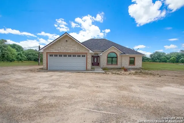 10936 Us Hwy 87 W, La Vernia, TX 78121 - Image #1