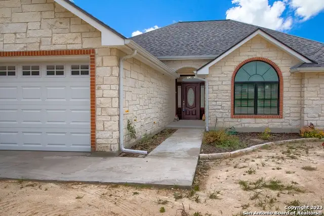 10936 Us Hwy 87 W, La Vernia, TX 78121 - Image #3