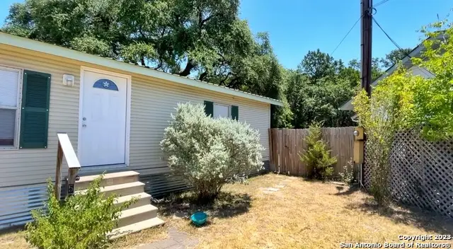 568 Orbit Dr, Canyon Lake, TX 78133 - #2