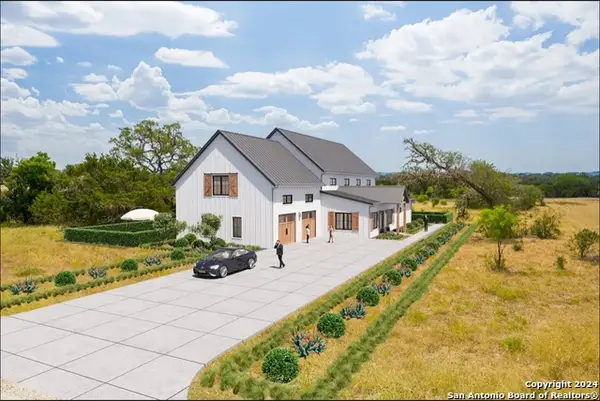 247 Highgate Dr, Bandera, TX 78003