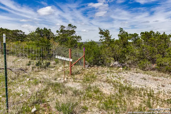 LOT 373 Cr 2757, Mico, TX 78056