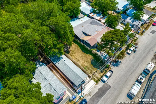 216 Sherman, San Antonio, TX 78202 - #2