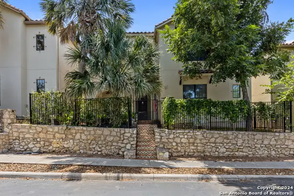 246 Brahan Blvd, San Antonio, TX 78215