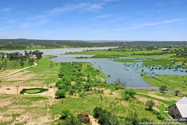 281 Chimney Cove, Marble Falls, TX 78654 - #2
