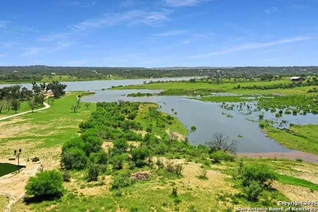 281 Chimney Cove, Marble Falls, TX 78654 - #3