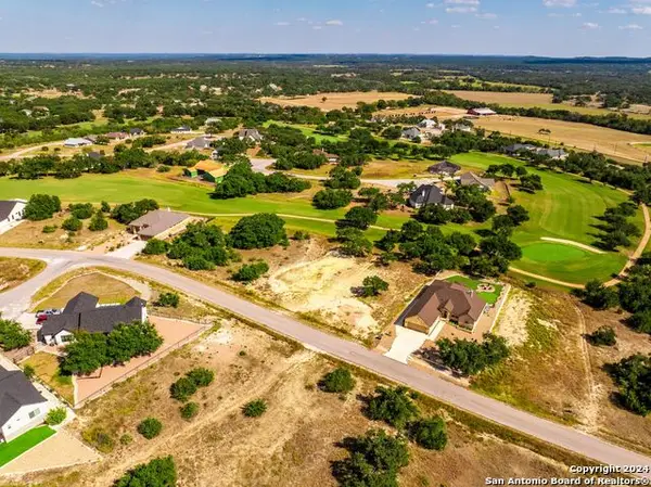 307 Lewis Todd, New Braunfels, TX 78606