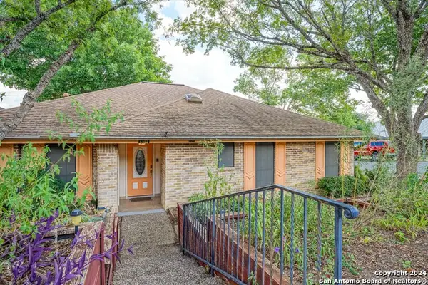 6102 Royal Breeze, San Antonio, TX 78239