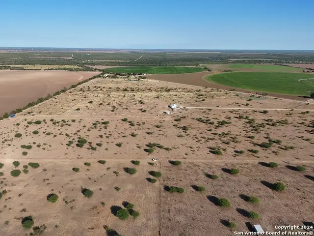 3211 Cr 301, Knippa, TX 78870 - Image #2