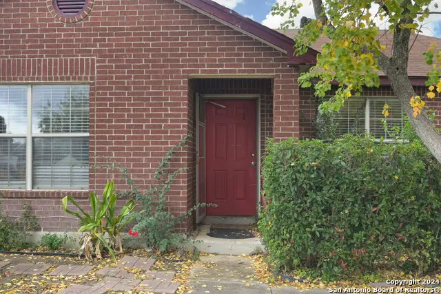 5943 Tree View, San Antonio, TX 78220 - Image #2