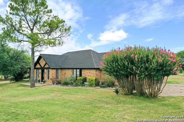 13978 Ridgetop Road, Roanoke, TX 76262 - Image #1