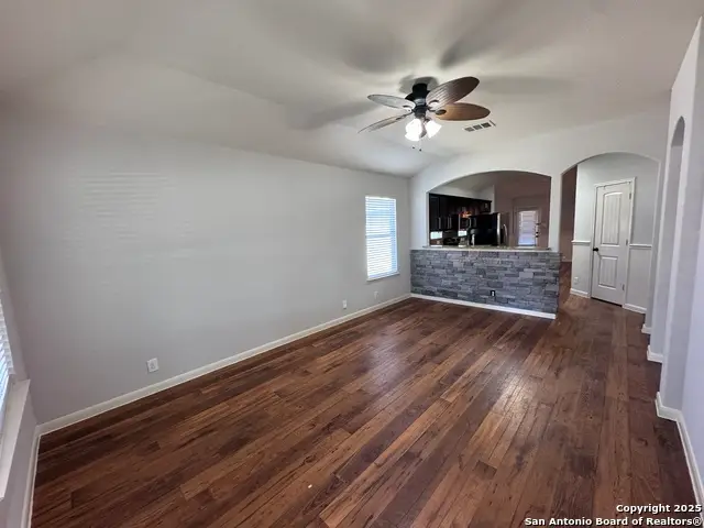 1002 Birdsong Ln, New Braunfels, TX 78130 - #3