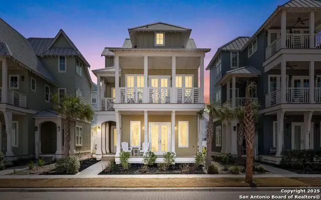 222 Sunrise Ave, Port Aransas, TX 78373 - Image #1