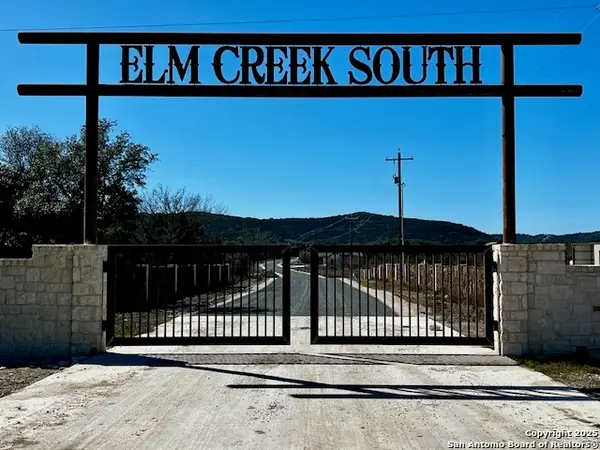 330 Madrone, ConCan, TX 78838