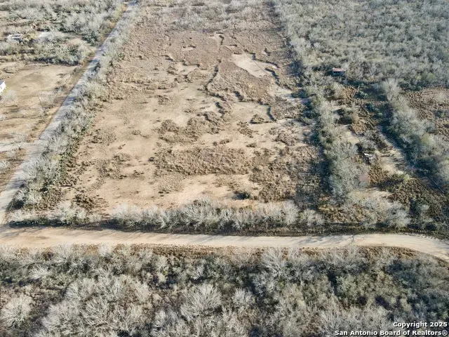 #4428-4430 Avenue M, Christine, TX 78012 - #1