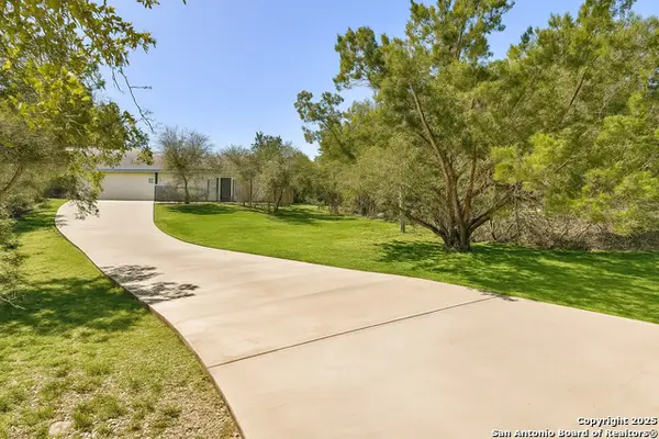 595 Aspen, Fischer, TX 78623