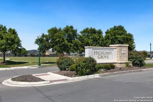 847 Maroon St, New Braunfels, TX 78130 - Image #2