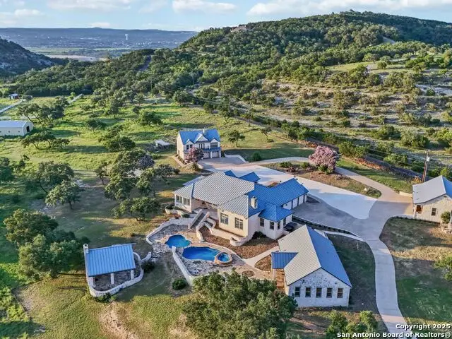 27481 Smithson Valley, San Antonio, TX 78261 - Image #2