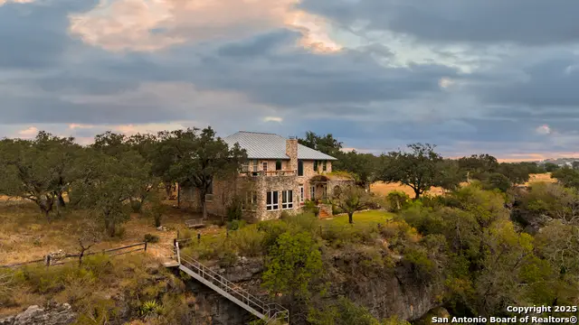 5229 Hupedo Ranch, Spicewood, TX 78669 - #2