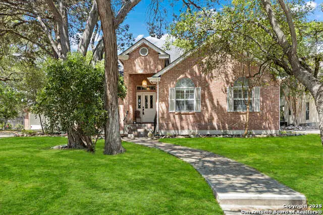 628 Mission View Ct, New Braunfels, TX 78130 - #1
