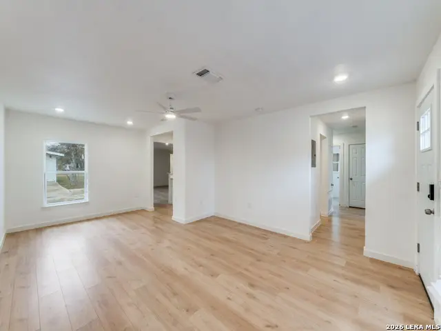 2207 Burnet, San Antonio, TX 78202 - Image #2