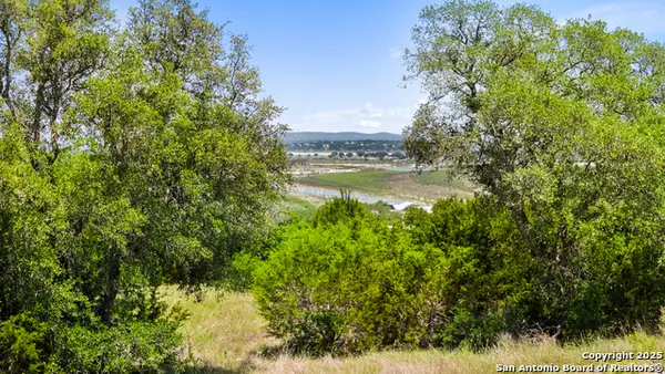 2153 San Jose Way, Canyon Lake, TX 78133