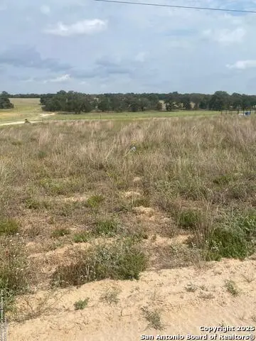 701 Sunrise Ln, La Vernia, TX 78121