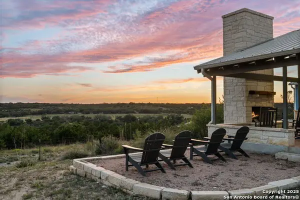 365 Billy Sisson, Johnson City, TX 78636