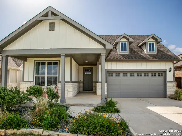 125 Slenderleaf, Marble Falls, TX 78654