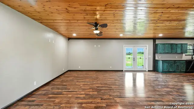 1291 Link, Seguin, TX 78155 - #2